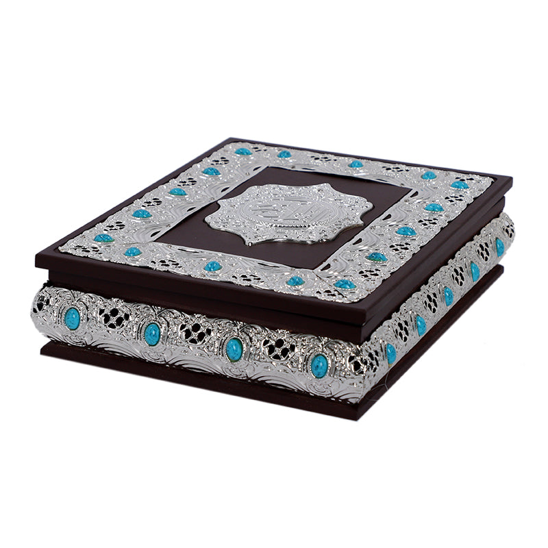 علبة مصحف مع مصحف